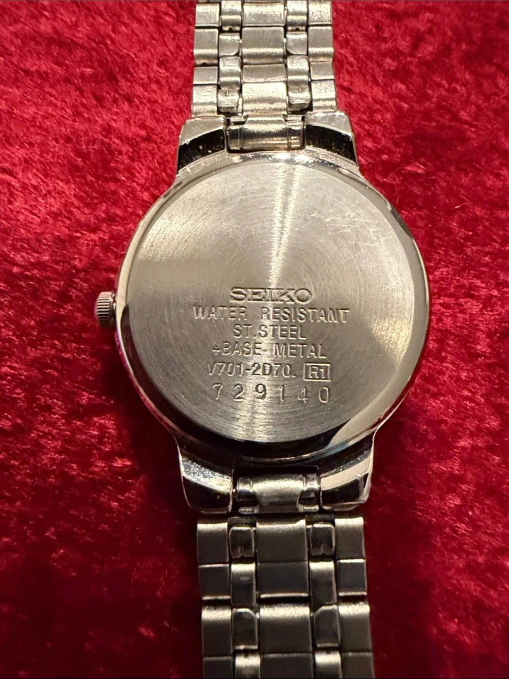 Seiko Silver Ladies' Watch 6”-7” like new; new 3 yr battery warrantied in RI